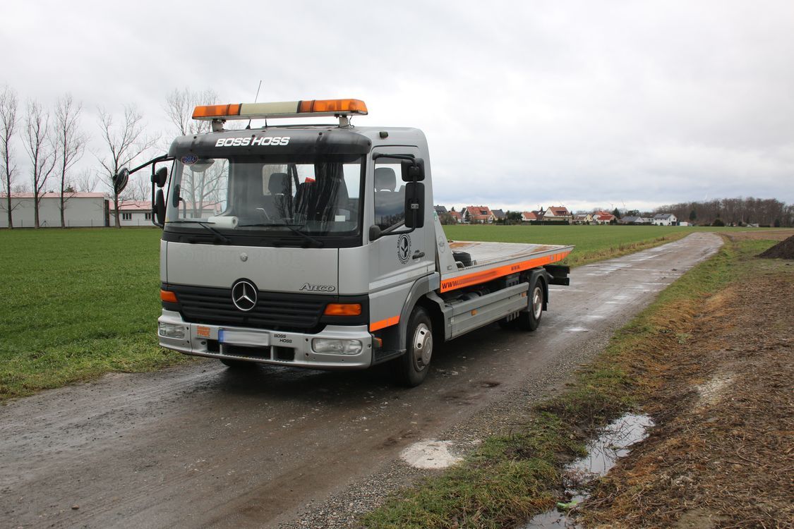 Mercedes-MB-818-Atego-Abschleppwagen-Schiebplateau-7-49t-1 Mercedes MB 818 Atego Abschleppwagen Schiebplateau 7,49t -1